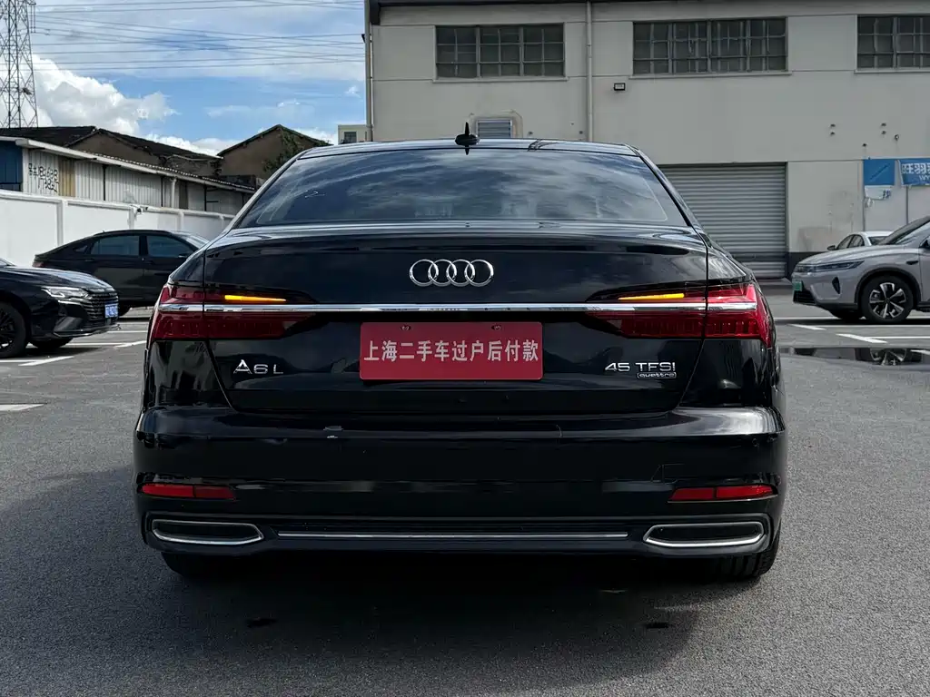 Audi A6L — фото 14