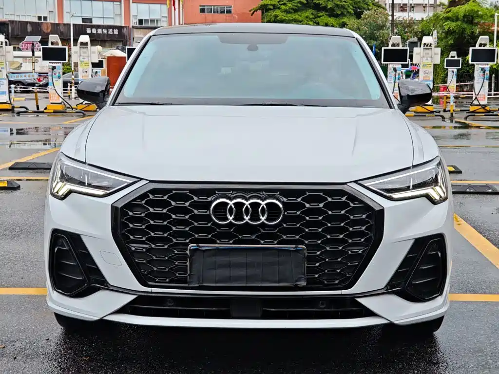 Audi Q3 Sportback — фото 2