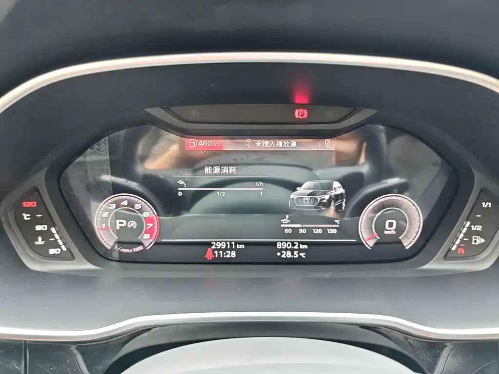 Audi Q3 Sportback — фото 14
