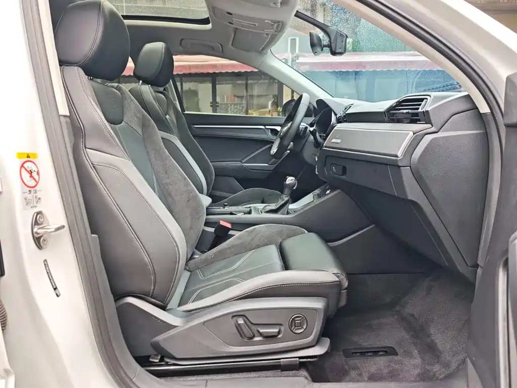 Audi Q3 Sportback — фото 20