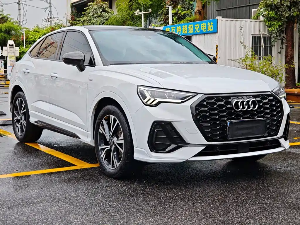 Audi Q3 Sportback — фото 3