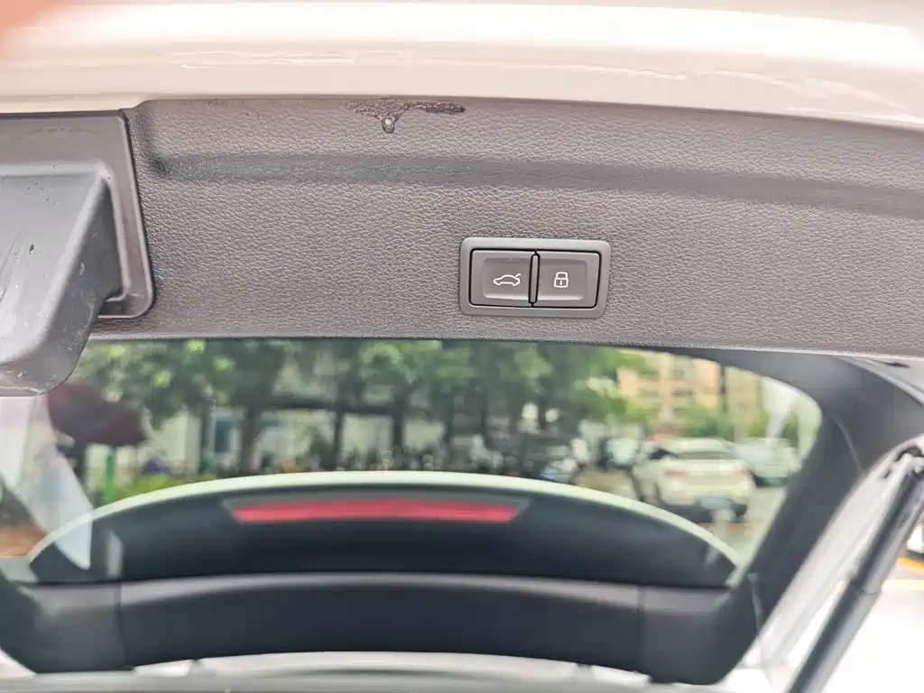 Audi Q3 Sportback — фото 28