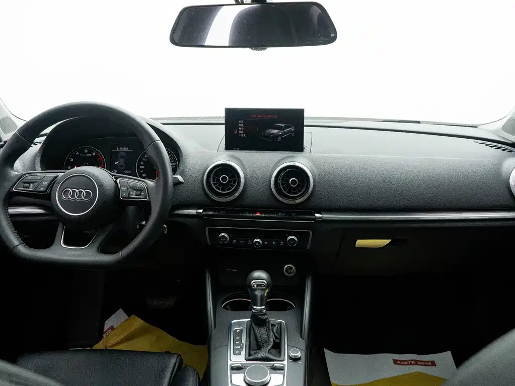 Audi A3 — фото 18