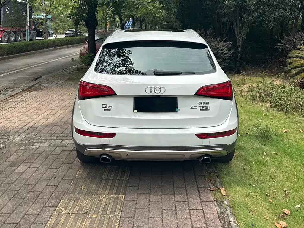 Audi Q5 — фото 4