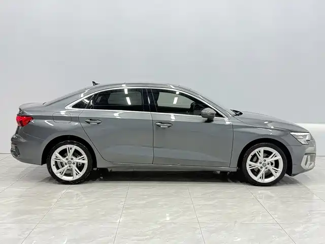 Audi A3 — фото 2