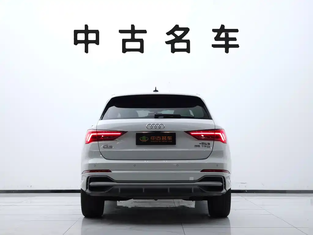 Audi Q3 — фото 5