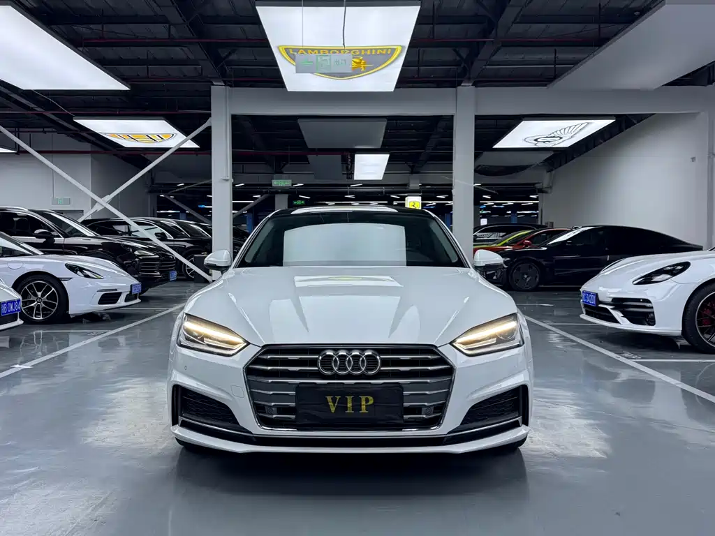 Audi A5 (Import) — фото 2