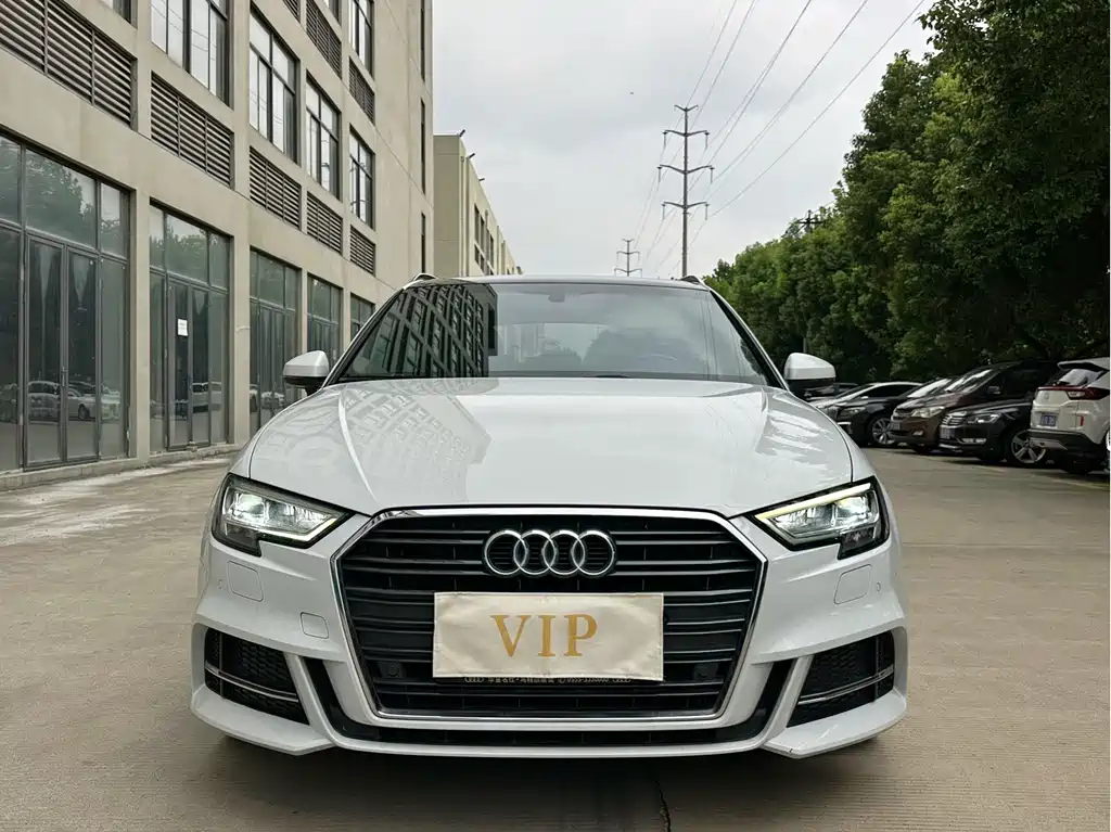 Audi A3 — фото 2