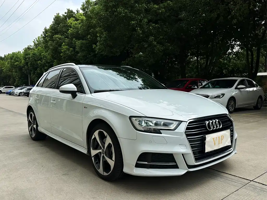 Audi A3 — фото 3