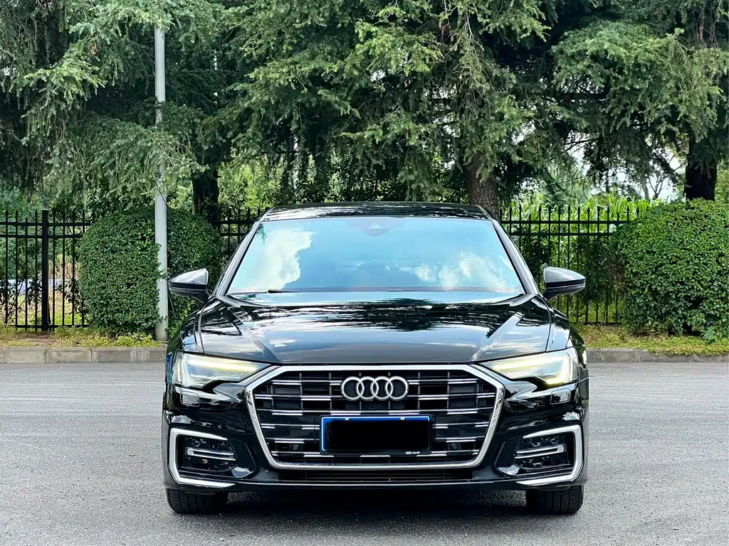 Audi A6L — фото 2