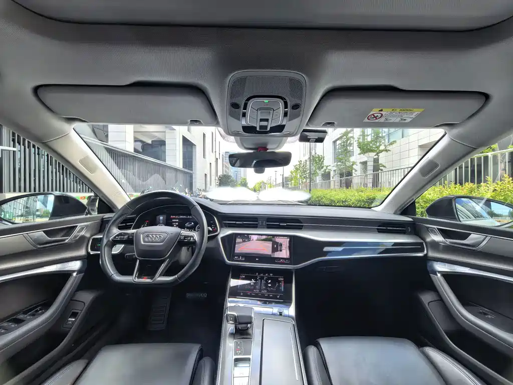Audi A7 — фото 14