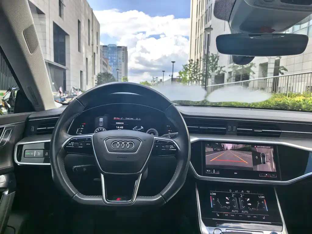 Audi A7 — фото 9