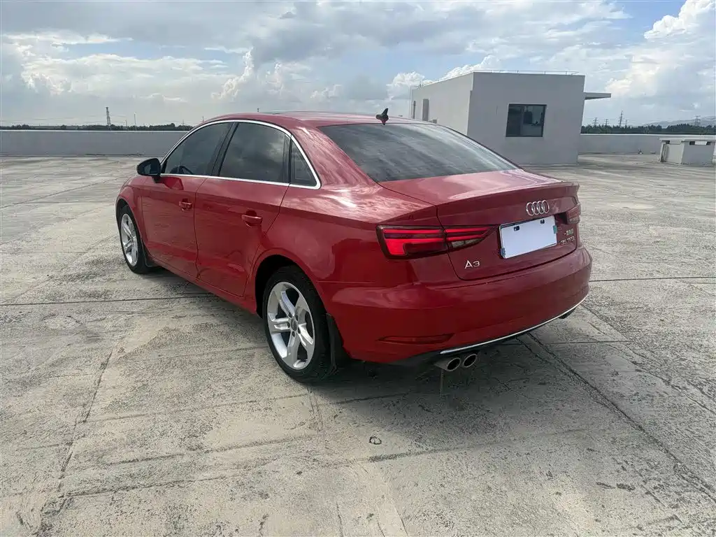 Audi A3 — фото 9