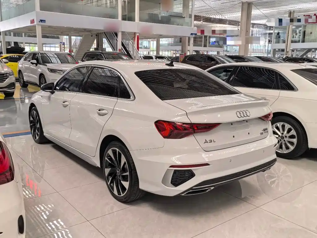 Audi A3 — фото 5