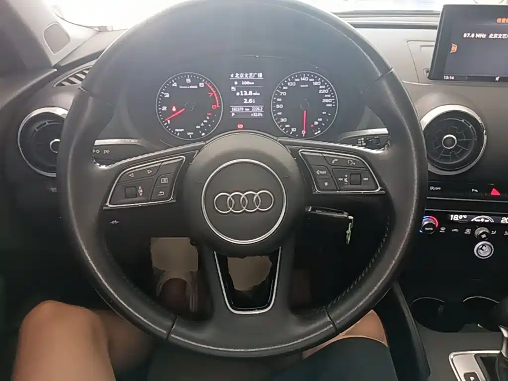 Audi A3 — фото 7