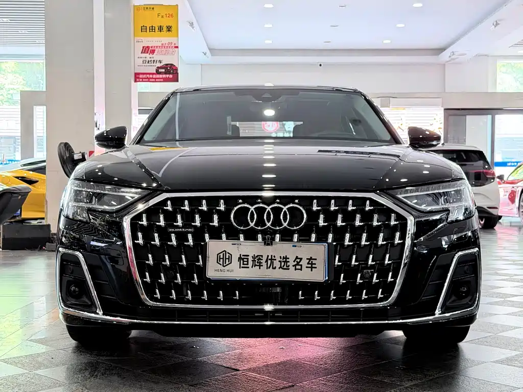 Audi A8 — фото 2