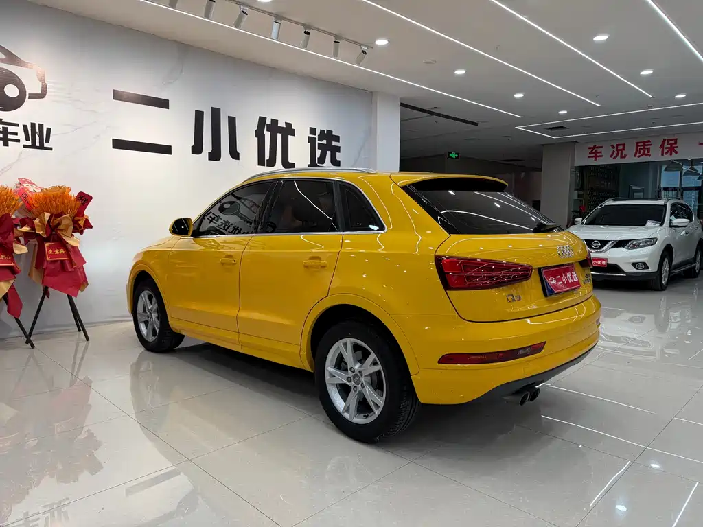 Audi Q3 — фото 5