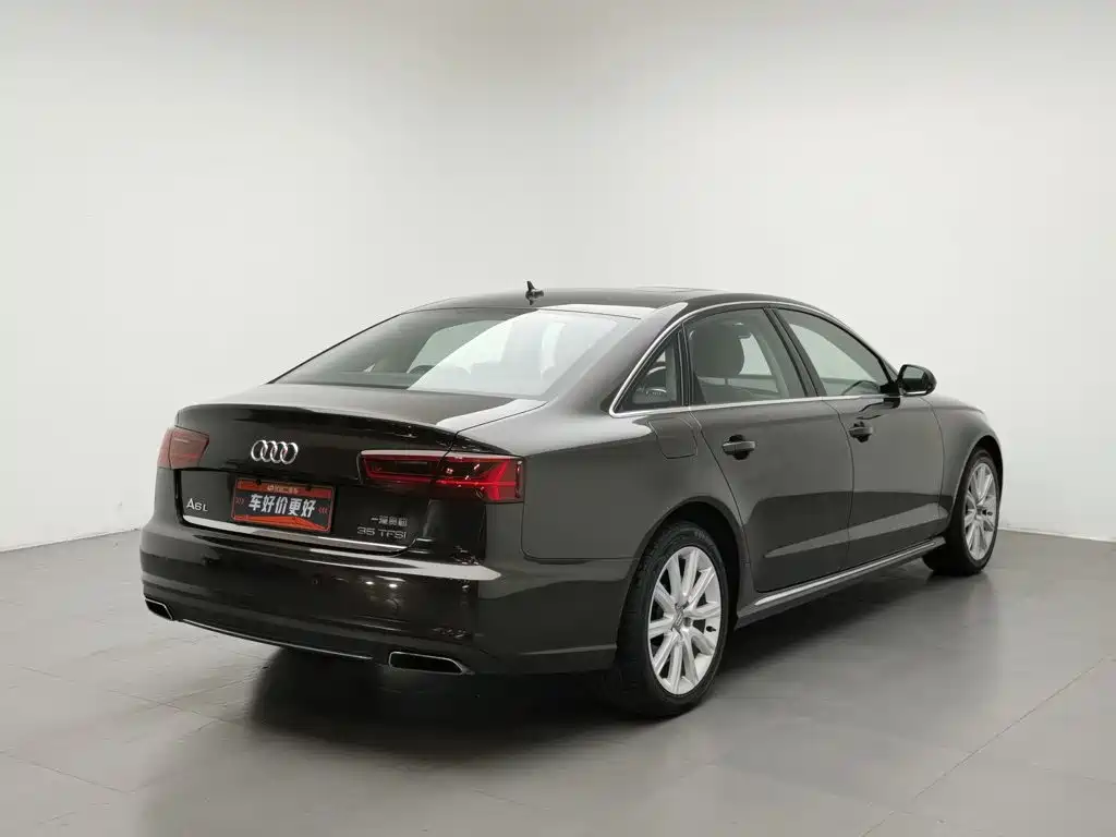 Audi A6L — фото 2