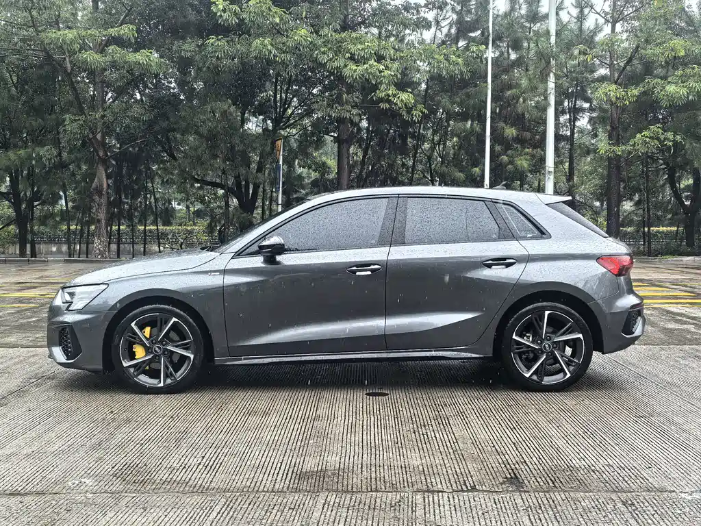 Audi A3 — фото 3