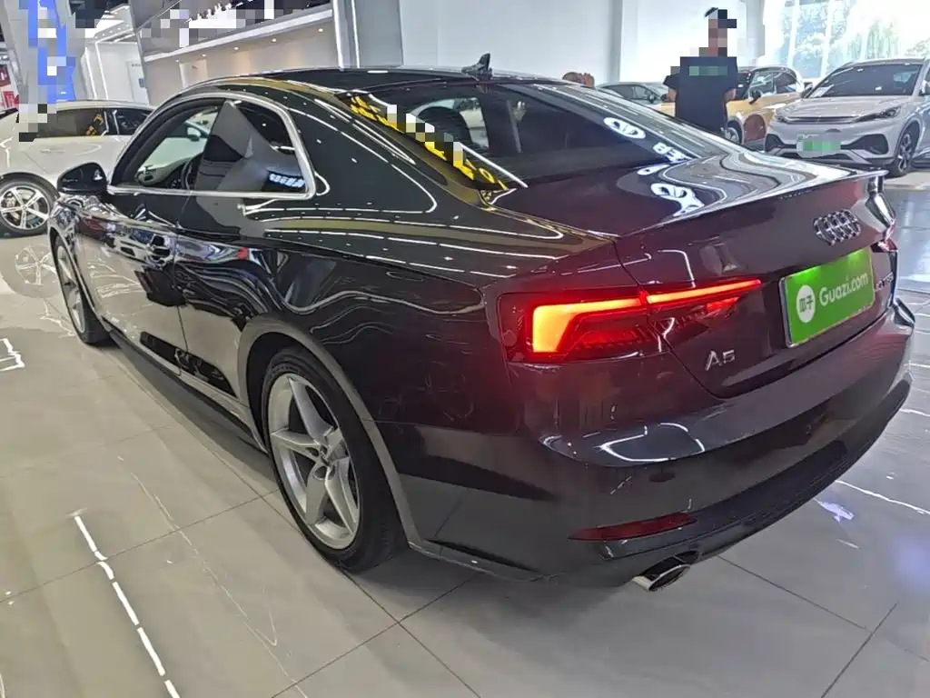 Audi A5 (Import) — фото 5