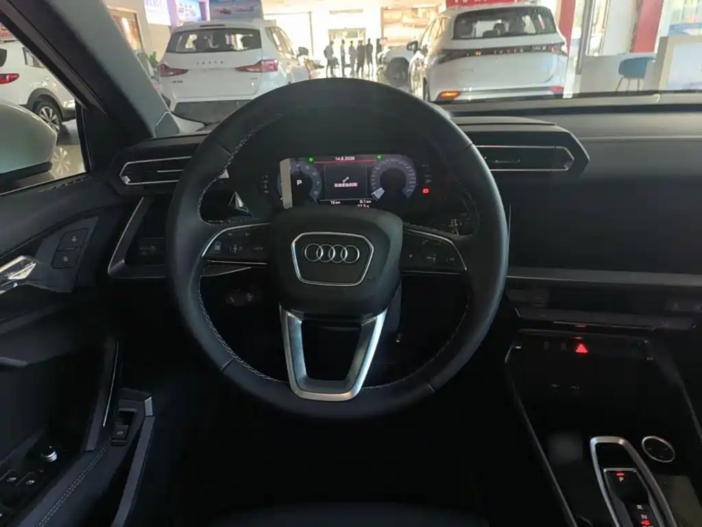Audi A3 — фото 11