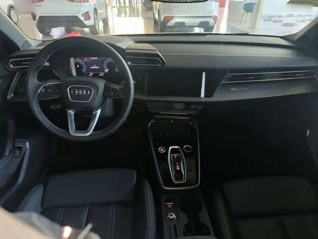 Audi A3 — фото 10