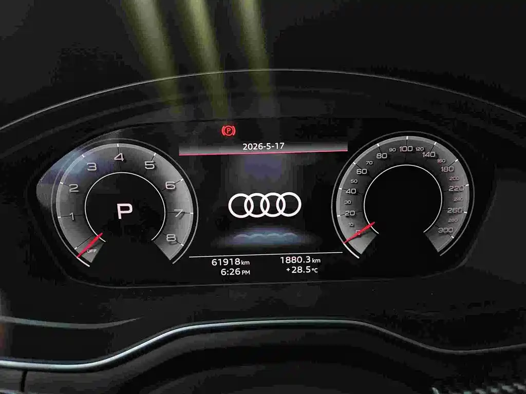 Audi A4L — фото 17