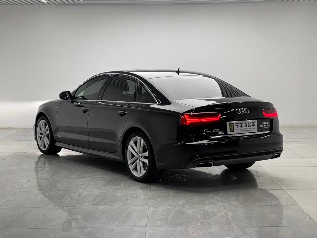 Audi A6L — фото 4