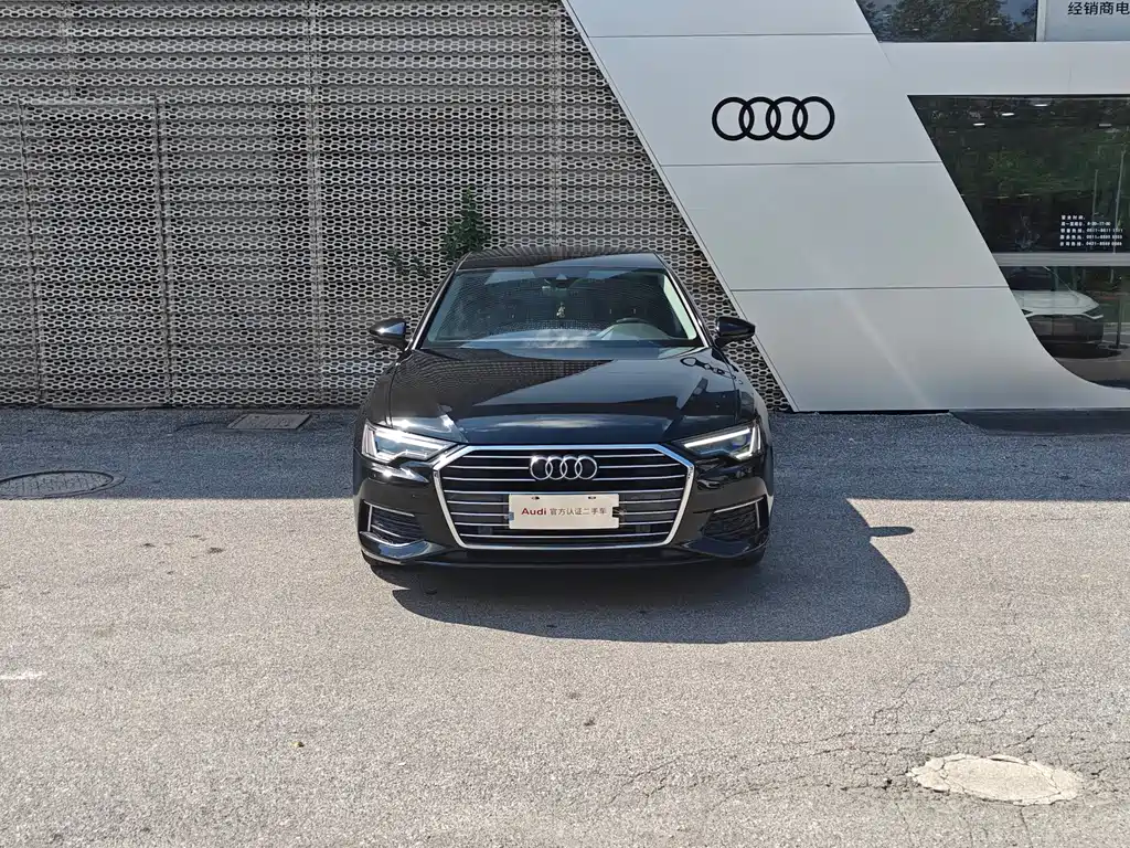 Audi A6L — фото 2