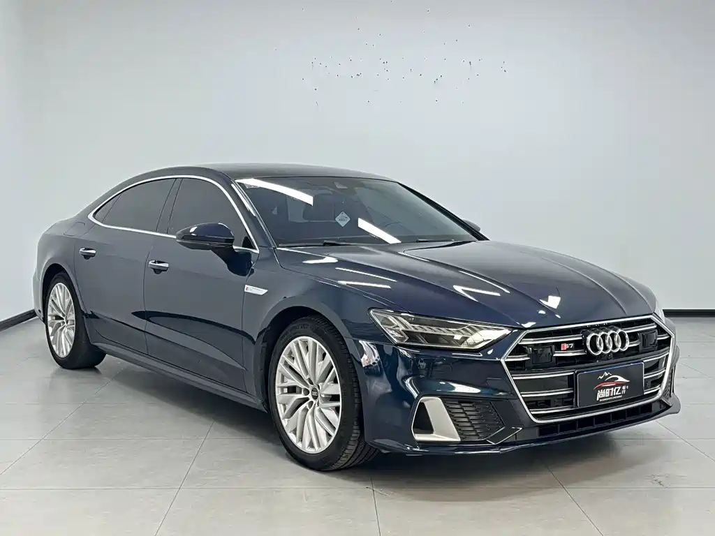 Audi A7L — фото 3