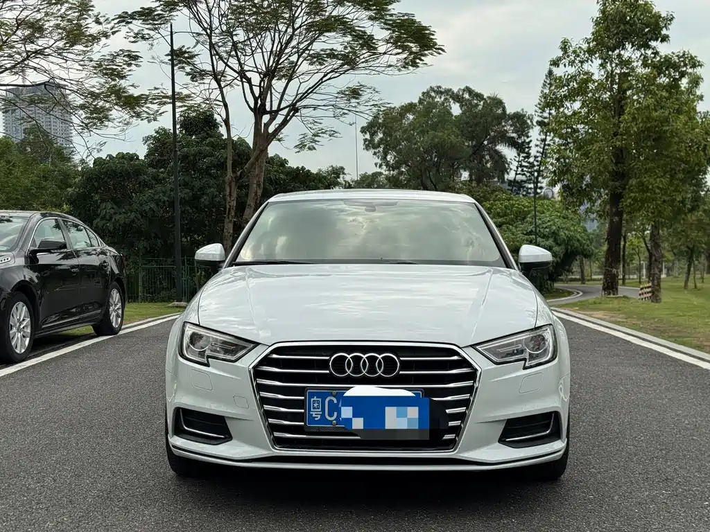 Audi A3 — фото 2