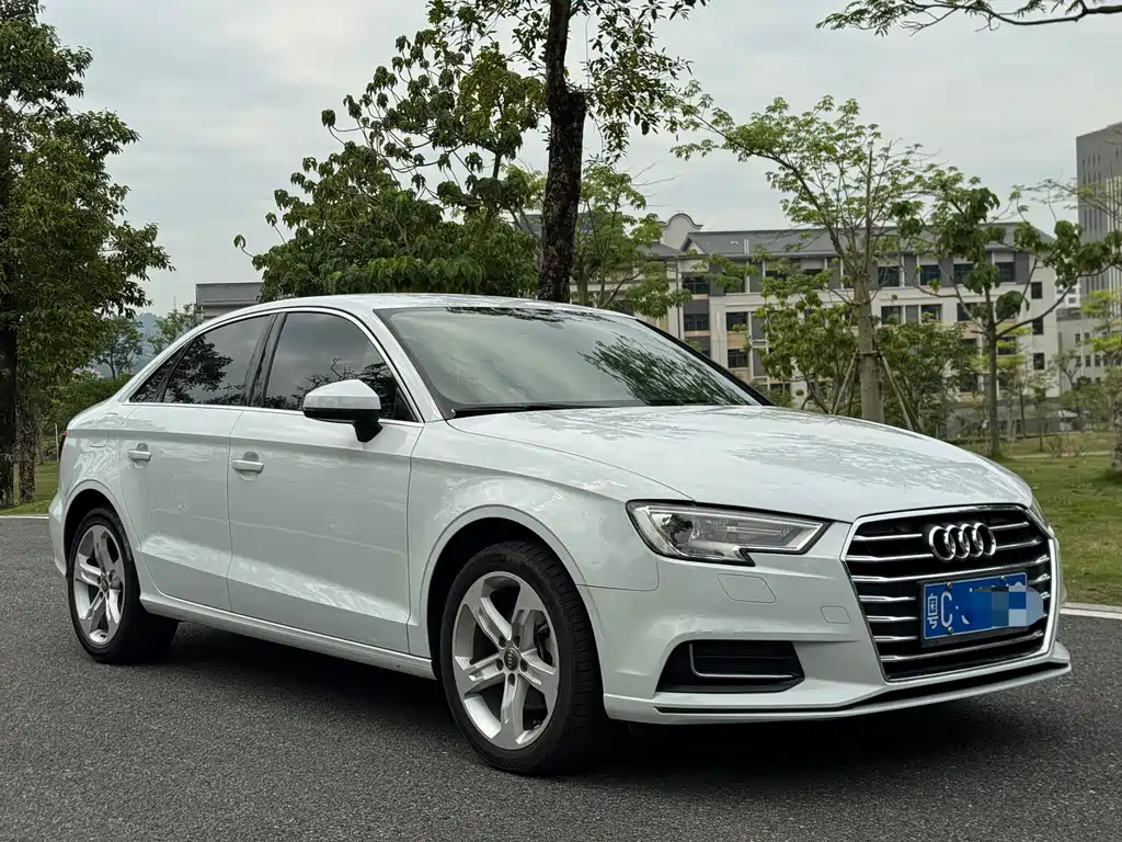 Audi A3 — фото 3
