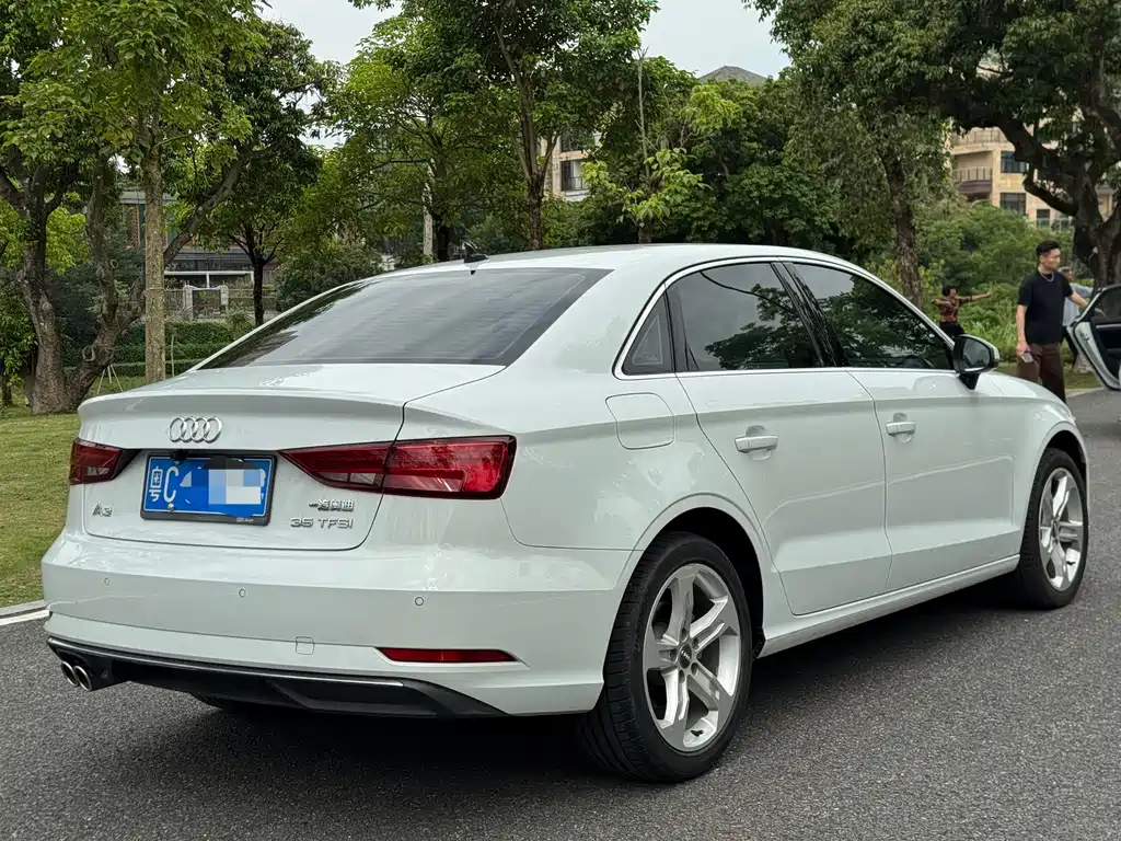 Audi A3 — фото 9