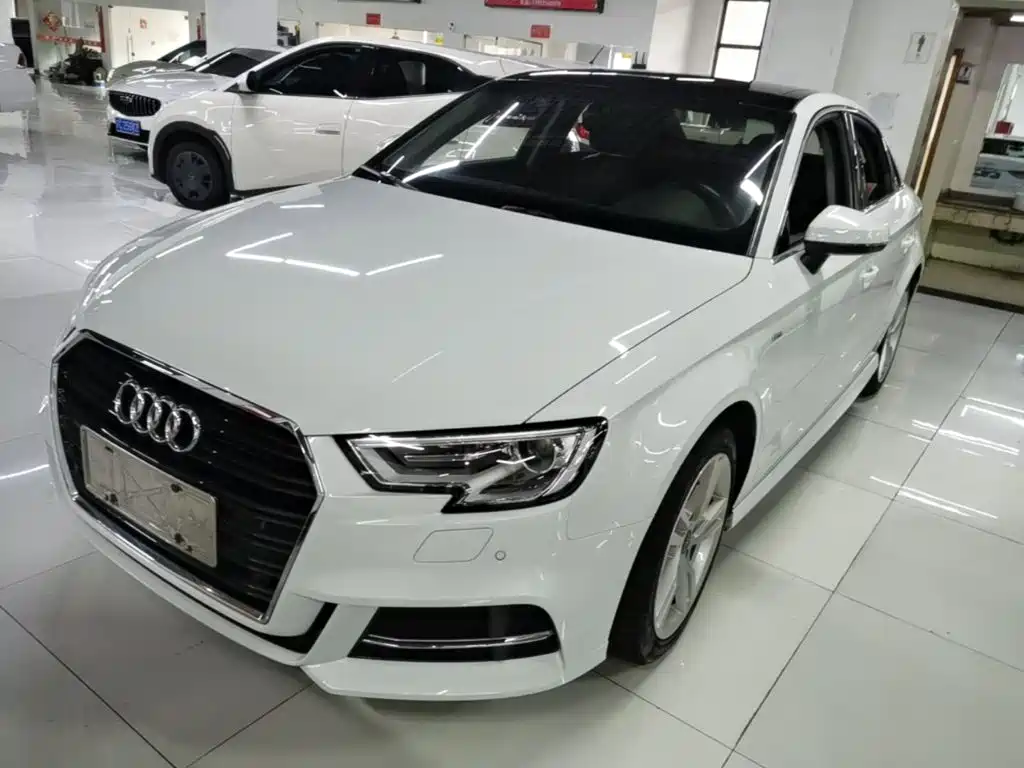 Audi A3 — фото 2