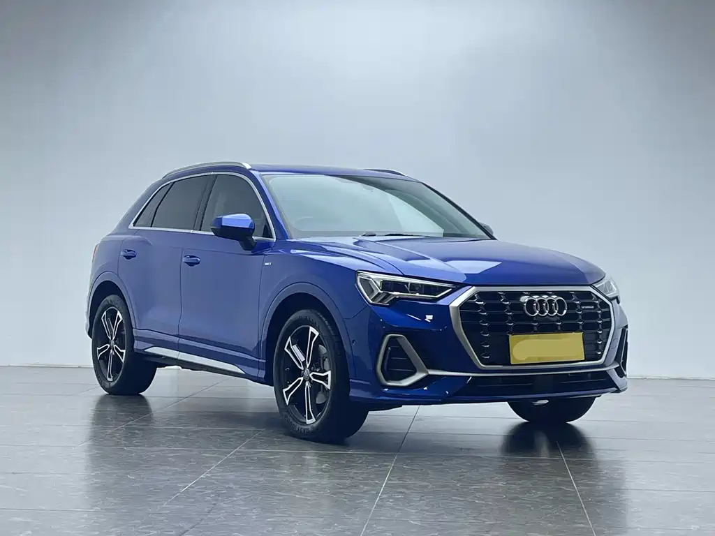 Audi Q3 — фото 3