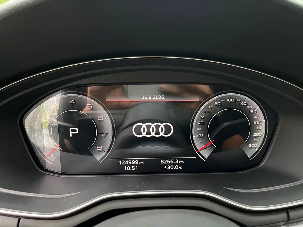 Audi A4L — фото 22