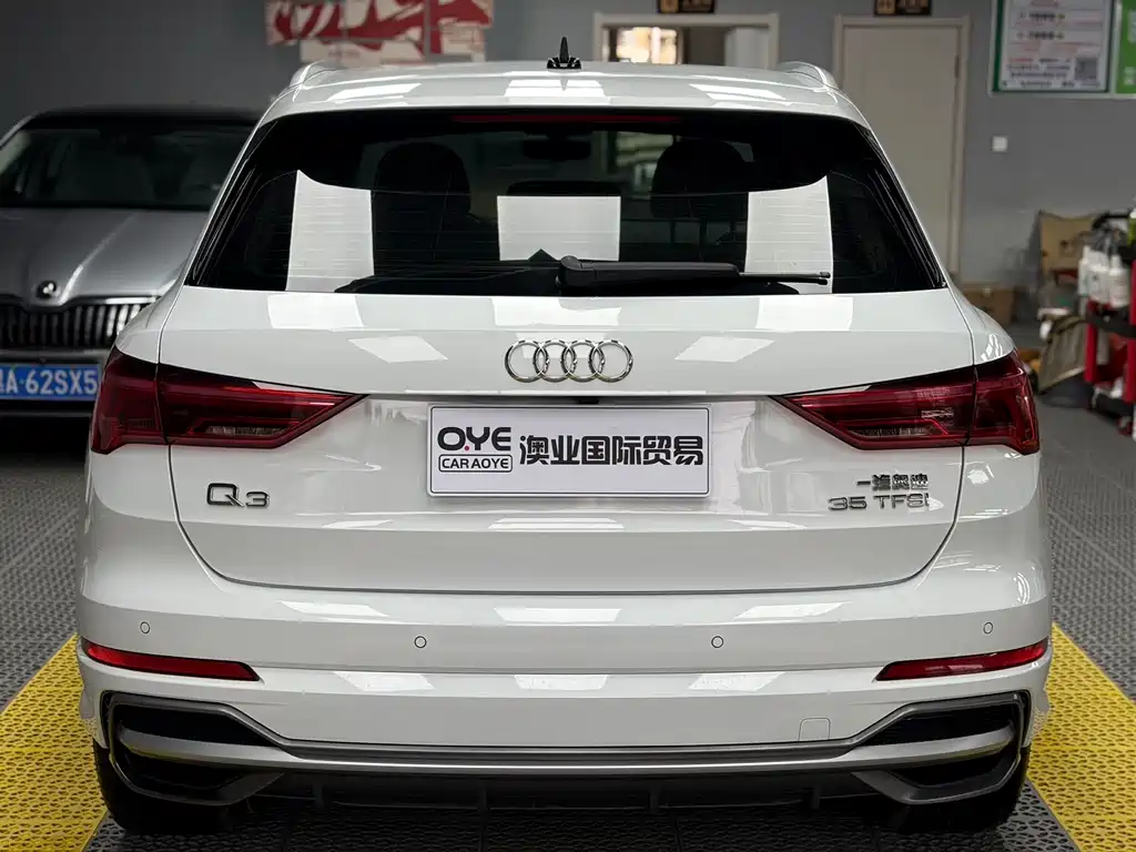 Audi Q3 — фото 5