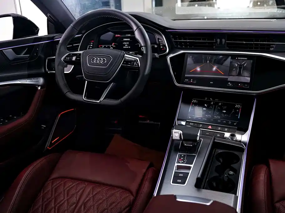 Audi A7L — фото 29