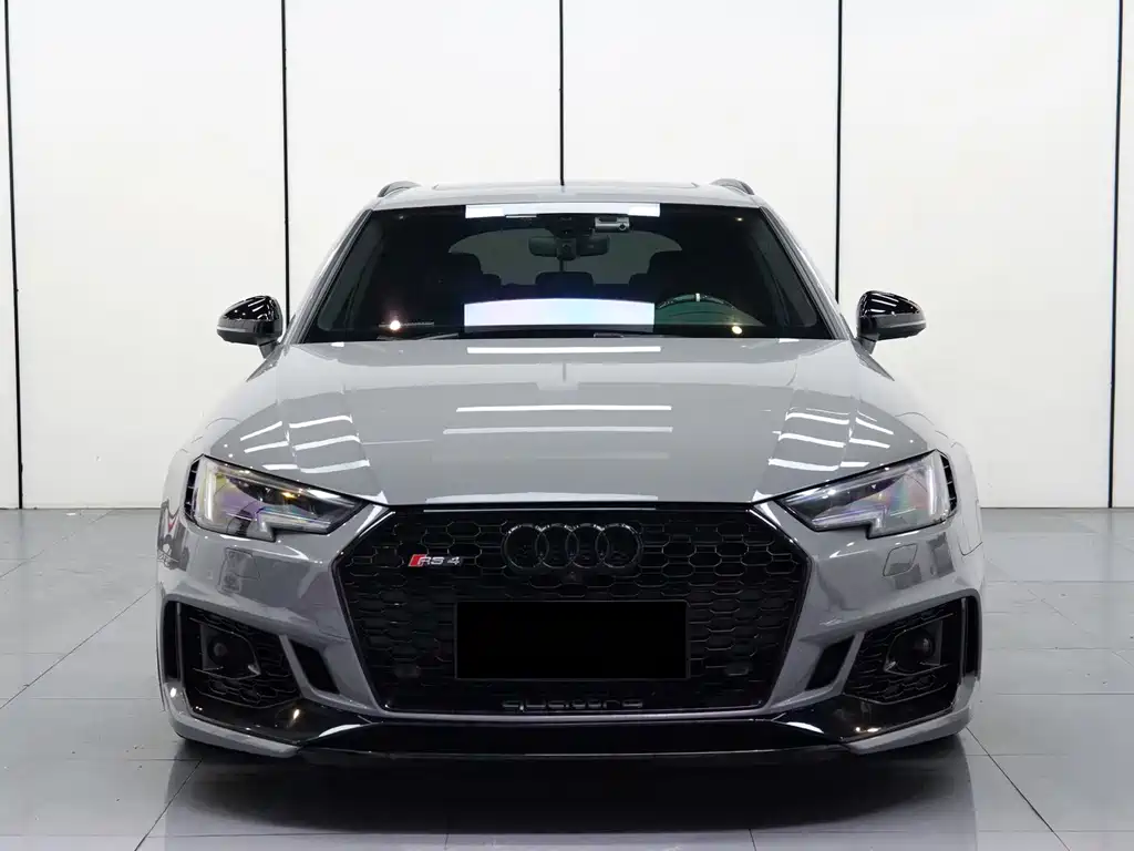 Audi RS 4 — фото 2