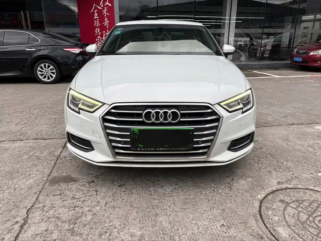 Audi A3 — фото 2