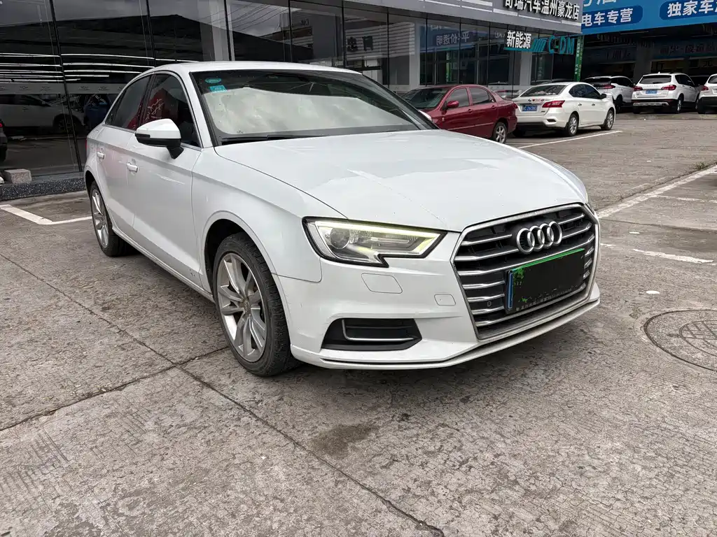 Audi A3 — фото 3