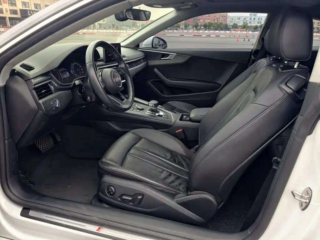 Audi A5 (Import) — фото 4
