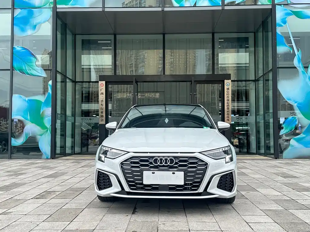 Audi A3 — фото 2