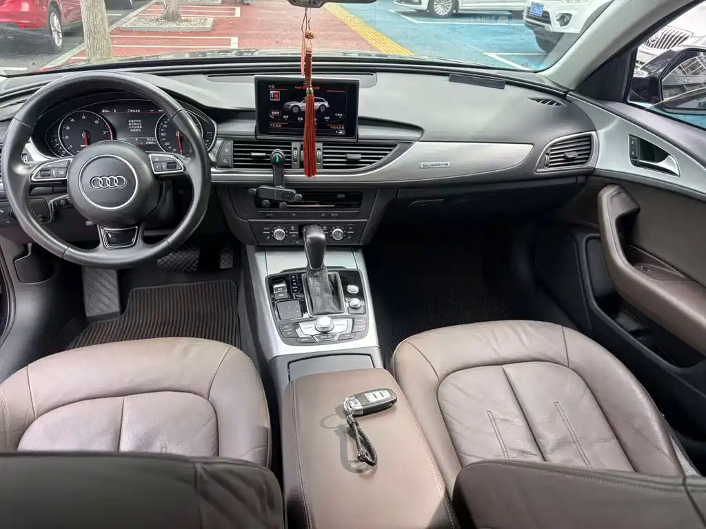 Audi A6 (Import) — фото 8