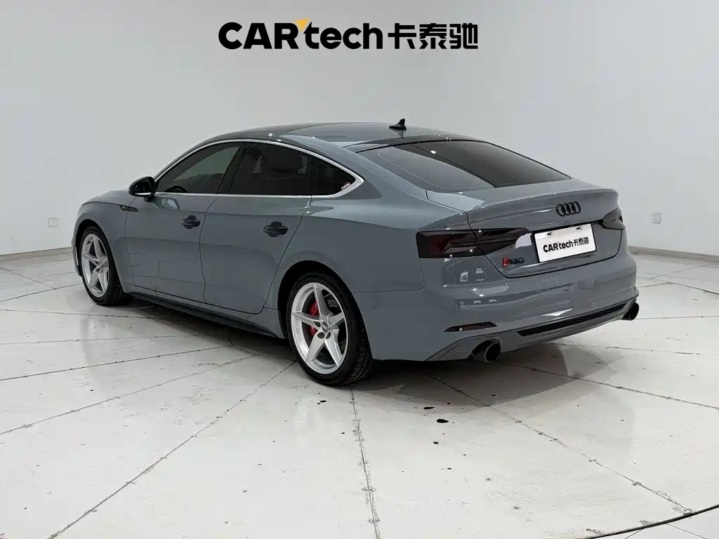 Audi A5 (Import) — фото 2