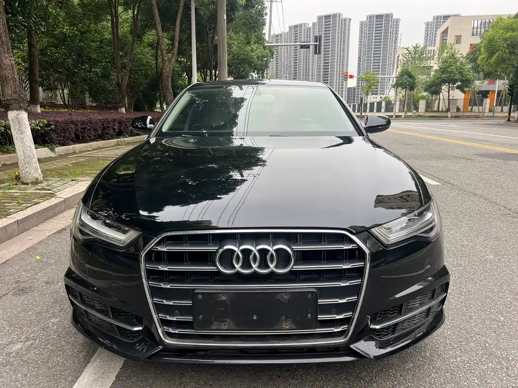 Audi A6L — фото 2