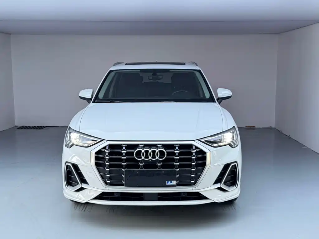 Audi Q3 — фото 2