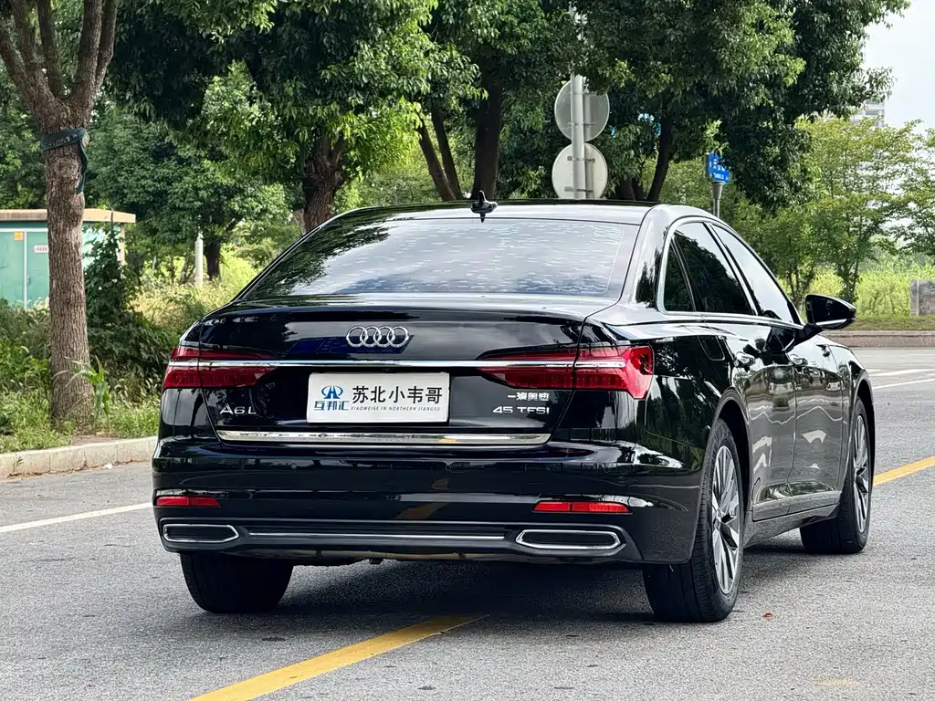 Audi A6L — фото 4