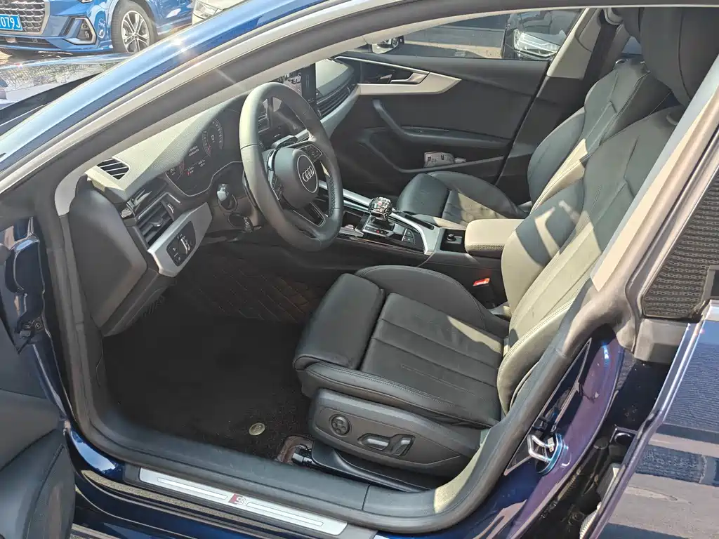 Audi A5 (Import) — фото 8
