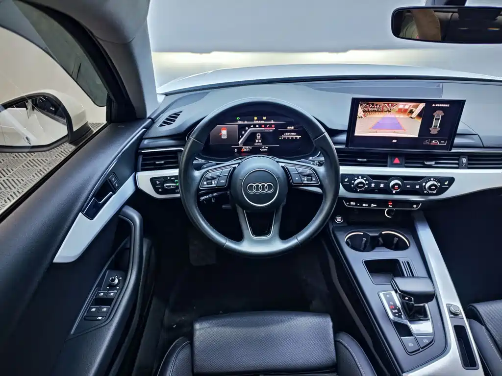 Audi A4L — фото 11